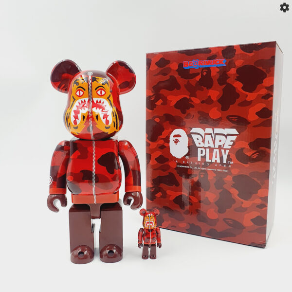 BE@RBRICK BAPE CAMO RED 4000% 2022 - Front View