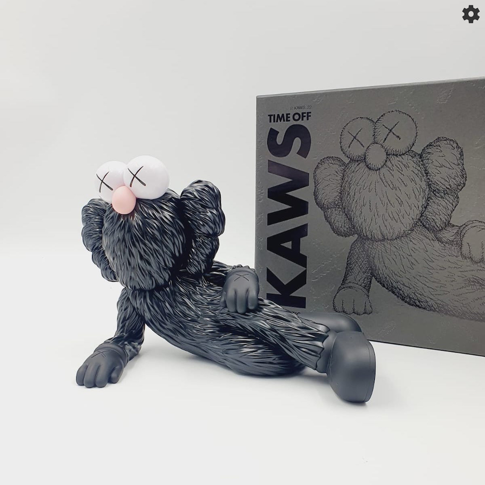 最安挑戦！ BLACK OFF TIME KAWS 3 medicom カウズタイム toy ゲーム