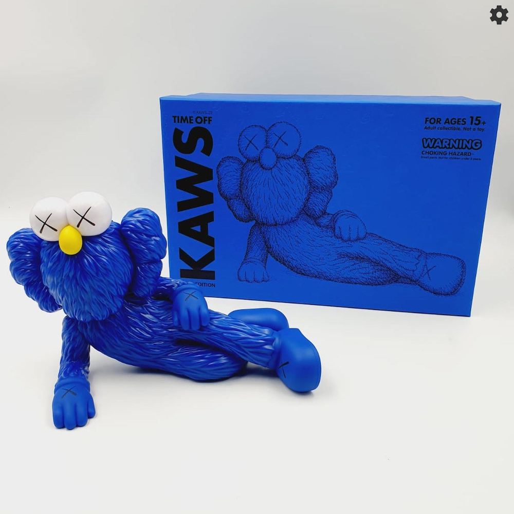 KAWS TIME OFF Vinyl Figure Pink