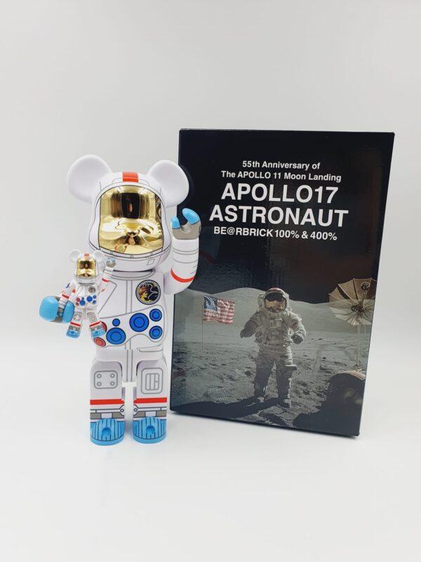 Be@rbrick Apollo 17 Astraunaut  400% & 100%  Bearbrick 2024 - Image 7