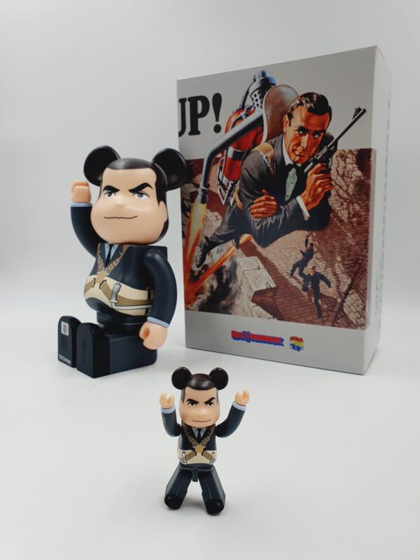 Be@rbrick 007 James Bond Thunderball 400% 100% Bearbrick 2024 - Image 6